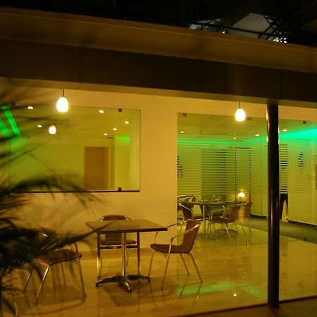 Roseline Suites Bangalore Ngoại thất bức ảnh