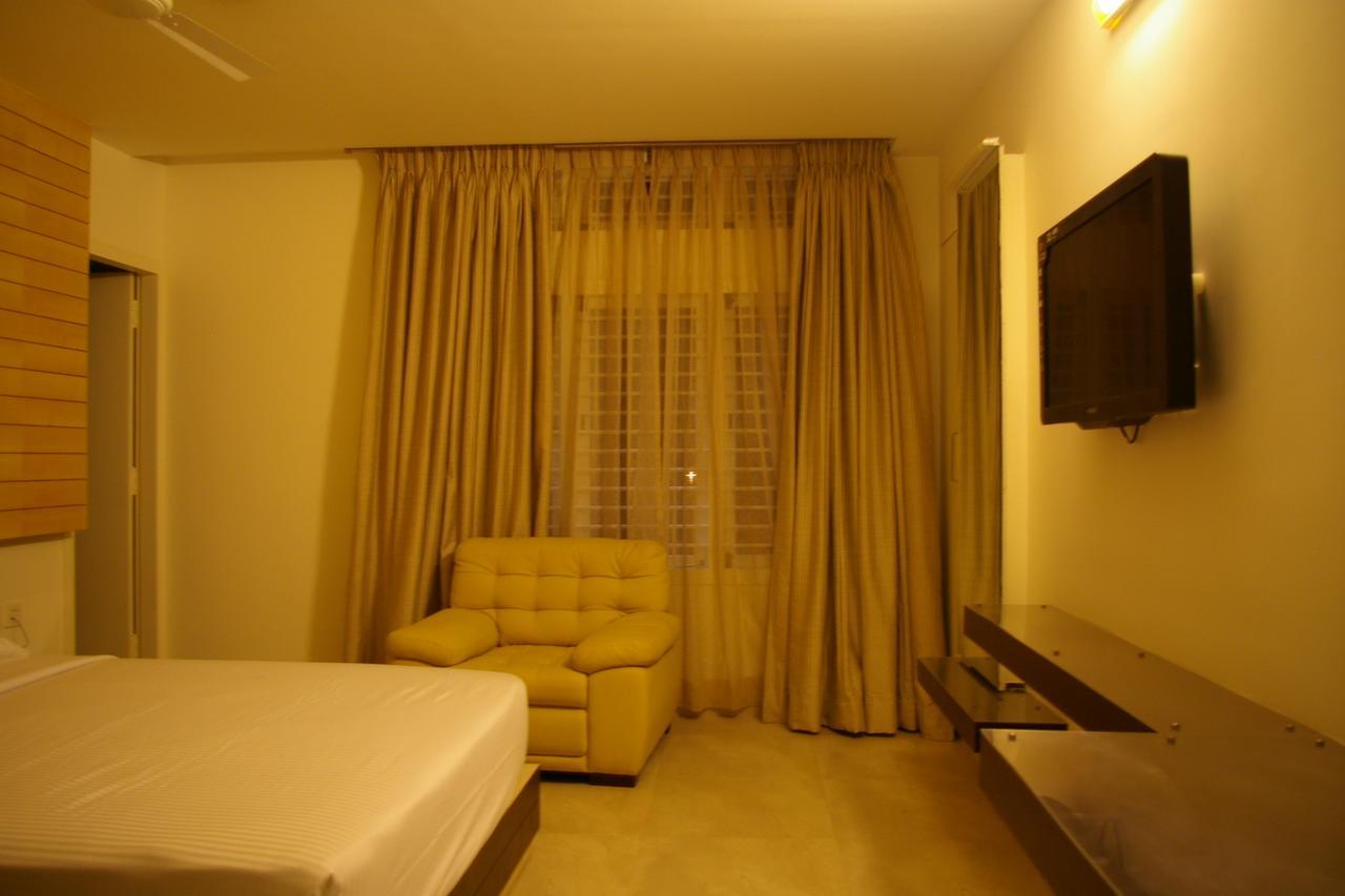Roseline Suites Bangalore Ngoại thất bức ảnh